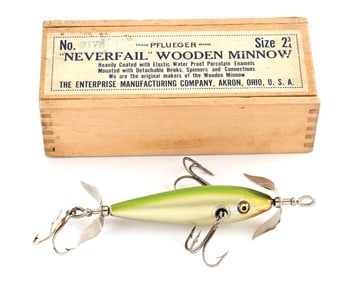 BOXED NEVERFAIL WOODEN MINNOW IN A RARE COLOR