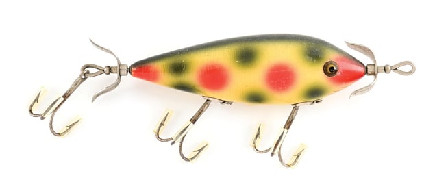 HEDDON 3 HOOK 300 MINNOW IN WHITE SPOTTED