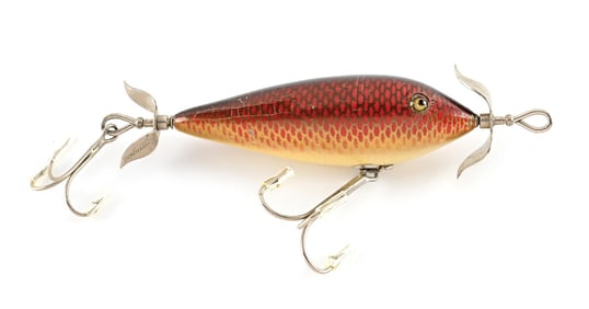 HEDDON 300 SURFACE MINNOW IN RED SCALE