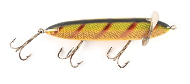 UNCATALOGUED HEDDON 200 SURFACE IN PERCH