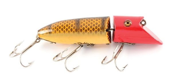 RED HEAD PIKE SCALE HEDDON ZIG WAG