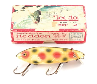 HEDDON 1800S CRAB WIGGLER IN STRAWBERRY SPOT