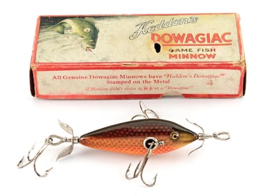 RED SCALE HEDDON MINNOW IN BOX