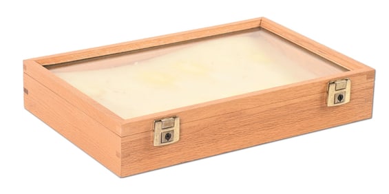 SMALL OAK WOOD DISPLAY CASE