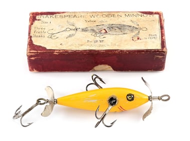 YELLOW B-PROP SHAKESPEARE MINNOW IN BOX