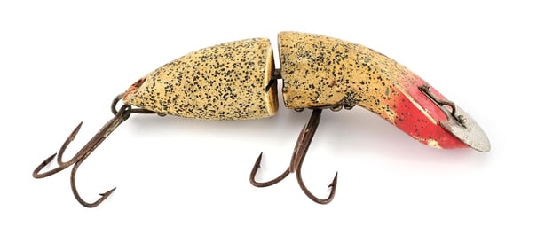 BABY GAMEFISHER IN RED HEAD SILVER SPECKS