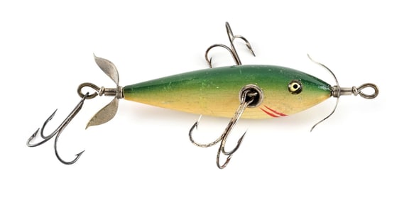 SHAKESPEARE NO 33 MINNOW IN GREEN BACK