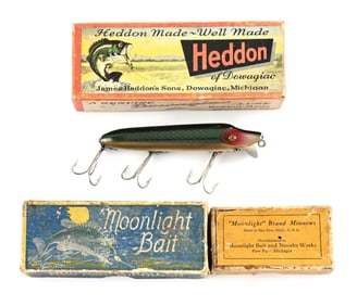 BOXED HEDDON VAMP WITH 2 MOONLIGHT BOXES