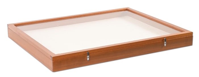MEDIUM WOODEN DISPLAY CASE