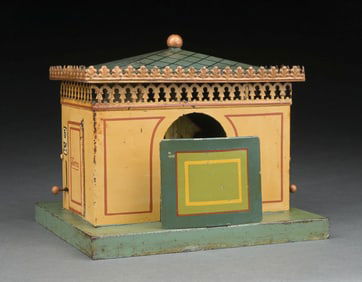 MARKLIN CAT. REF. 2100 HAND-PAINTED WATER CLOSET W/ MONEY SLOT