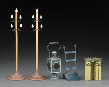 LOT OF 5: MARKLIN HAND-PAINTED ACCESSORIES