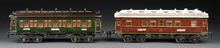 LOT OF 2: MARKLIN I GA. PASSENGER CARS
