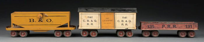 LOT OF 3: CARLISLE & FINCH FREIGHT CARS