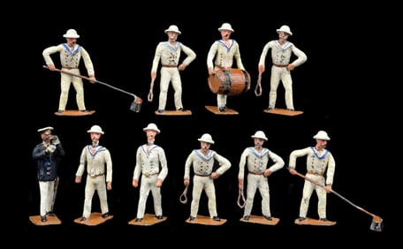 LOT OF 10: EUROPEAN-MADE LEAD SAILOR FIGURE SET