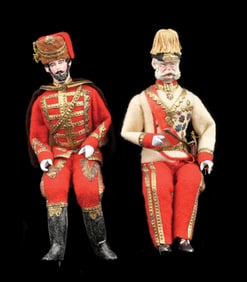 LOT OF 2: PFEIFFER EUROPEAN ROYALTY FIGURES