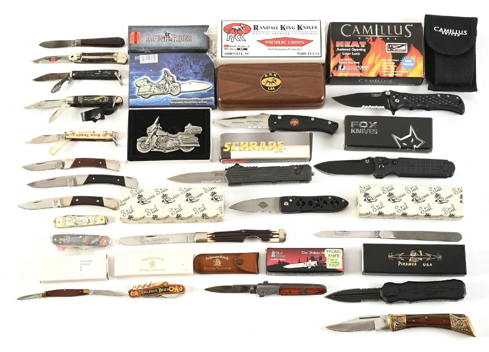 LOT OF VARIOUS NOVELTY FOLDING KNIVES.: Lot includes miscellaneous folding knives including several Dick Tracey and Lone Ranger folding knives, as well as several Harley Davidson and motorcycle themed knives. There are also several Buck fol