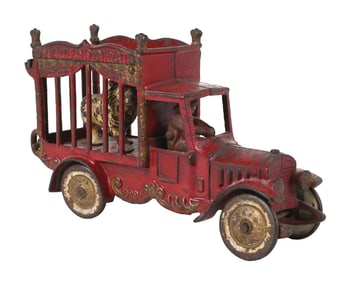 CAST IRON KENTON OBERLIN CIRCUS CAST IRON CAGE TRUCK W/ ANIMAL