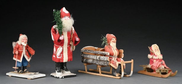 COLLECTION OF 4: FIGURAL SANTA DECORATIONS