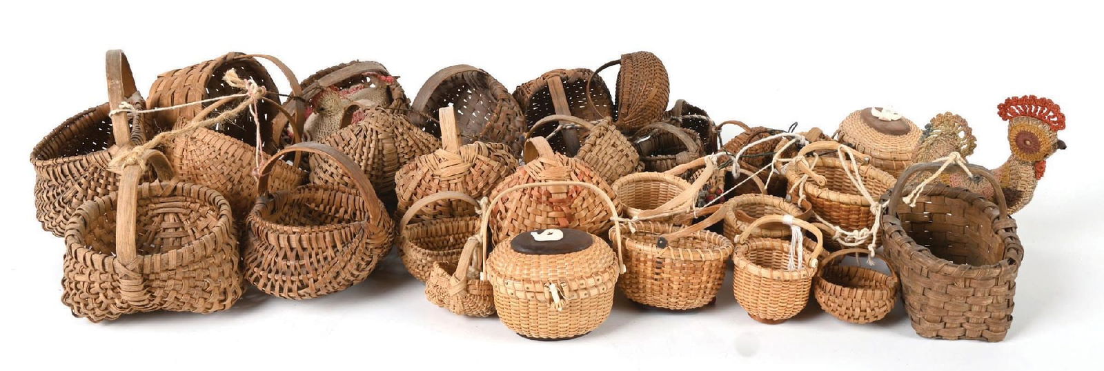 LARGE COLLECTION OF SMALL BASKETS (1 of 3)