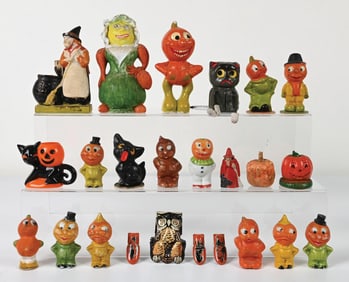 LARGE COLLECTION OF HALLOWEEN FIGURATIVE DECORATIONS