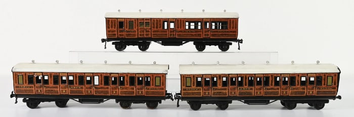 3-PIECE EUROPEAN OUTLINE LNER PASSENGER SET