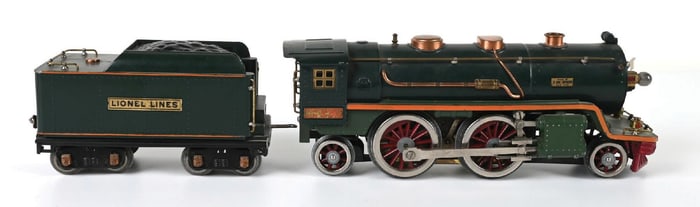 LIONEL GREEN NO. 390E LOCOMOTIVE & TENDER