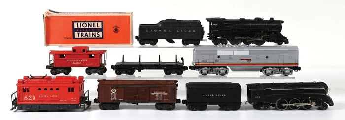 LIONEL LOCOMOTIVES NO. 520, 221, 675 & MODERN SANTA FE POWERED B-UNIT
