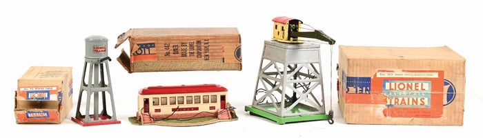 LOT OF 3: BOXED LIONEL ACCESSORIES