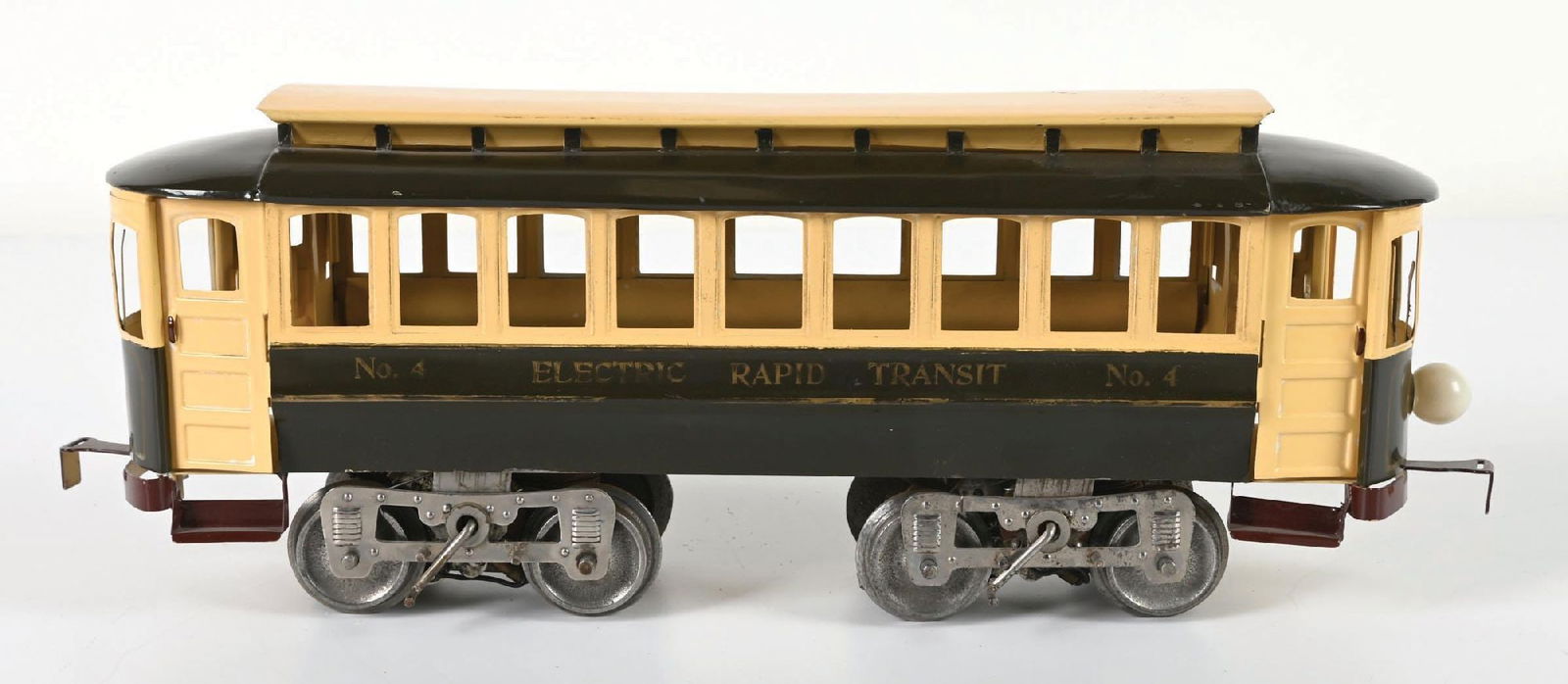 LIONEL NO. 4 ELECTRIC RAPID TRANSIT TROLLEY (1 of 4)