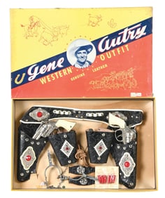 SCARCE BOXED GENE AUTRY WESTERN OUTFIT CAP GUN SET