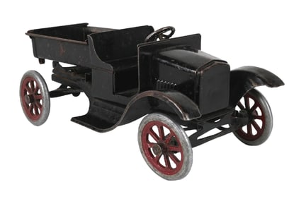 BUDDY "L" MODEL T DUMP TRUCK