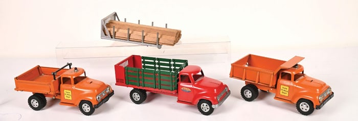 LOT OF 5 VARIOUS TONKA PRESSED STEEL 1950S TRUCKS & TRAILERS