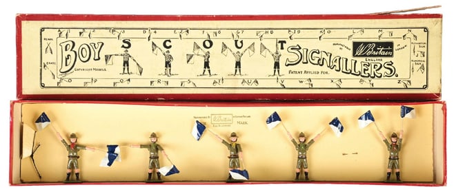 W. BRITAIN'S BOY SCOUTS SIGNALLERS SET NO. 163