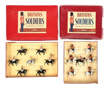 W. BRITAIN'S BAND OF THE ROYAL SCOTS GREYS SET NO. 9312 & SOVEREIGN STANDARD SET NO. 2067