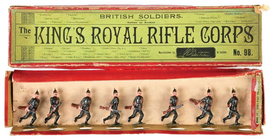 W. BRITAIN'S KING'S ROYAL RIFLE CORPS RUNNING AT THE TRAIL WITH OFFICER SET NO. 98
