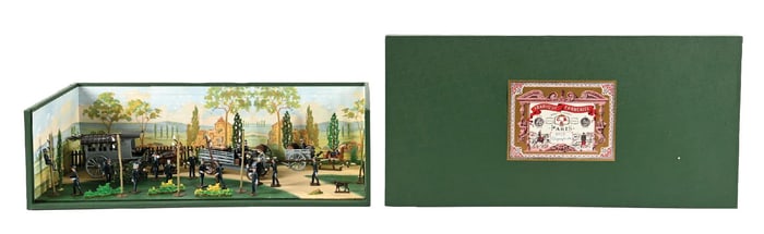 MIGNOT REF. 8058 FRENCH WWI-ERA COMMUNICATION TEAM SCENE IN BOX