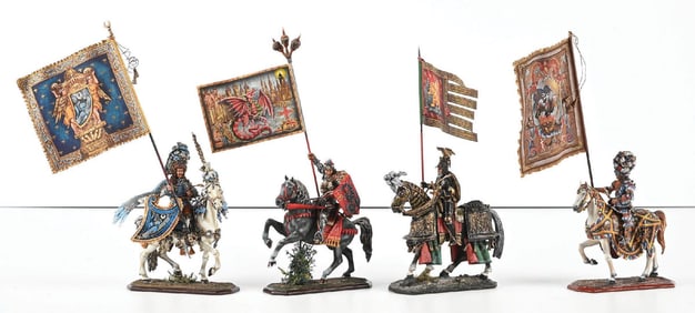 MEDALLION MINIATURES RUSSIAN-MADE TOY SOLDIERS