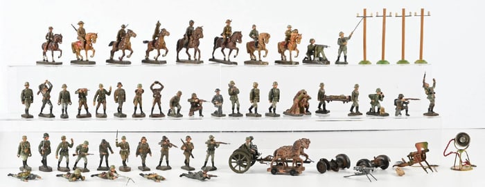 EUROPEAN COMPOSITION MILITARY COMBAT POSES