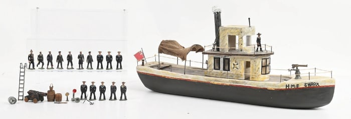 LOT OF SOLDIERS WITH BOAT