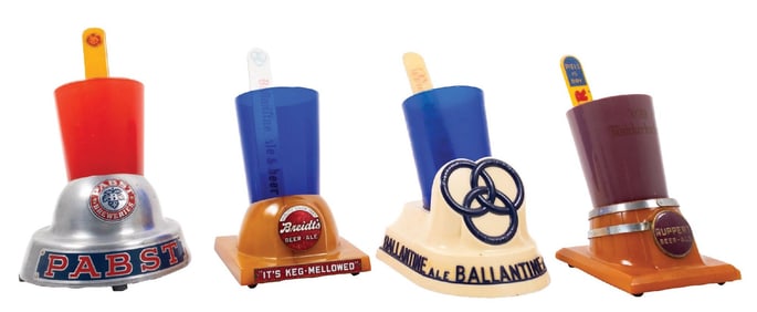 COLLECTION OF 4 BAKELITE FOAM SCRAPERS AND CUPS WITH HOLDERS