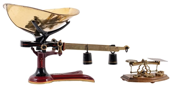 LOT OF 2 DESKTOP SCALE AND 5LB FAIRBANKS SCALE