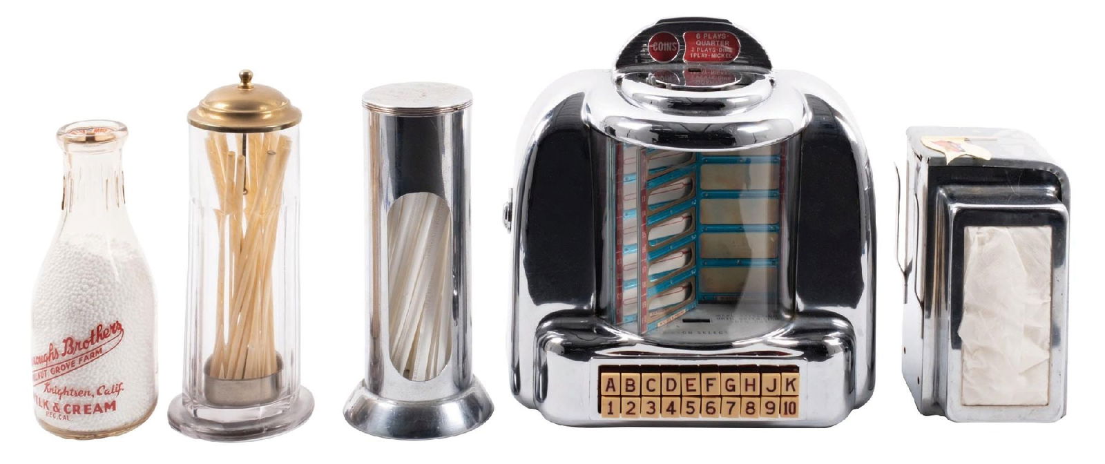 COLLECTION OF 5 DINER TABLE MEMORBILIA (1 of 2)