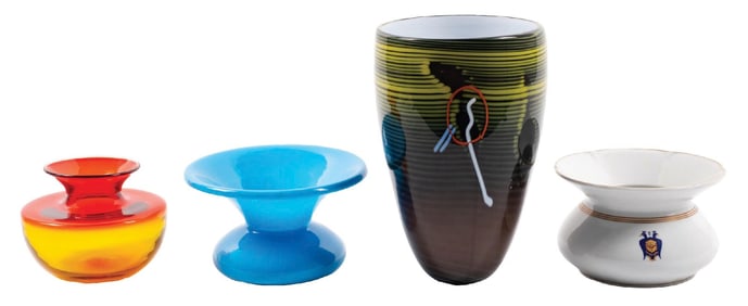 COLLECTION OF 4 MISC COLORED SPITTOONS