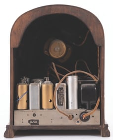 ATWATER KENT MODEL 206 WOODEN RADIO