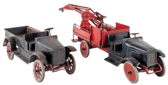 A PAIR OF PICKUP TRUCK DISPLAY/TOYS