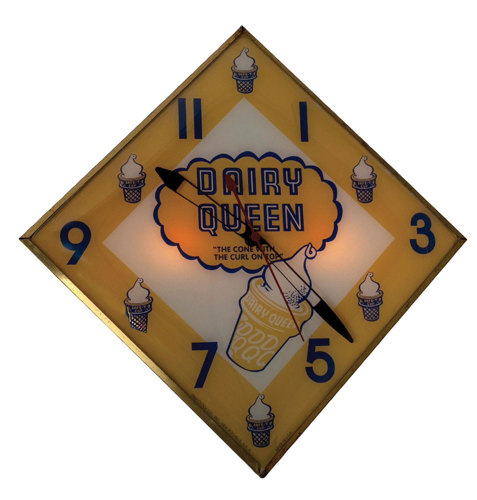 BUBBLE FRONT LIGHT-UP DAIRY QUEEN SQUARE CLOCK (1 of 3)