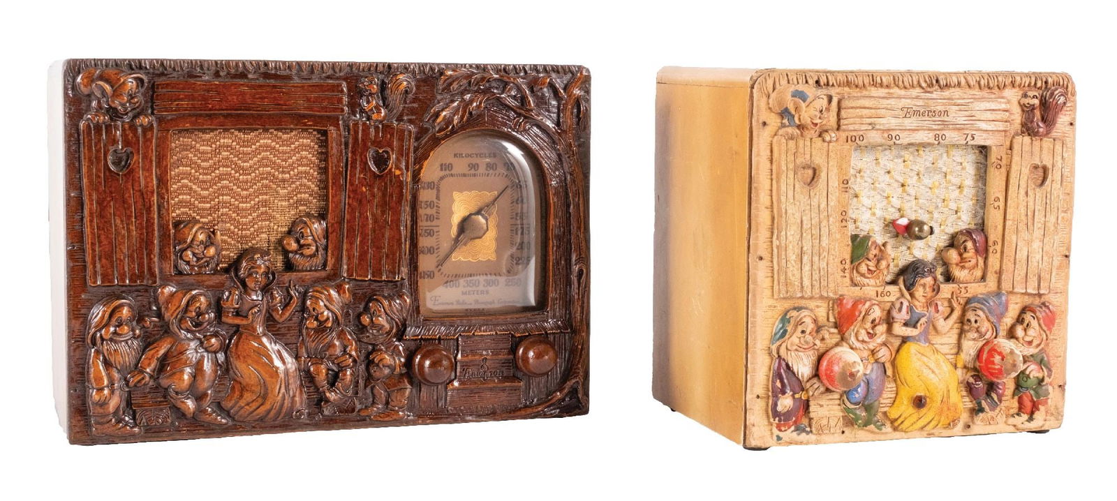 PAIR OF DISNEY SNOW WHITE & THE SEVEN DWARFS EMMERSON RADIOS (1 of 5)