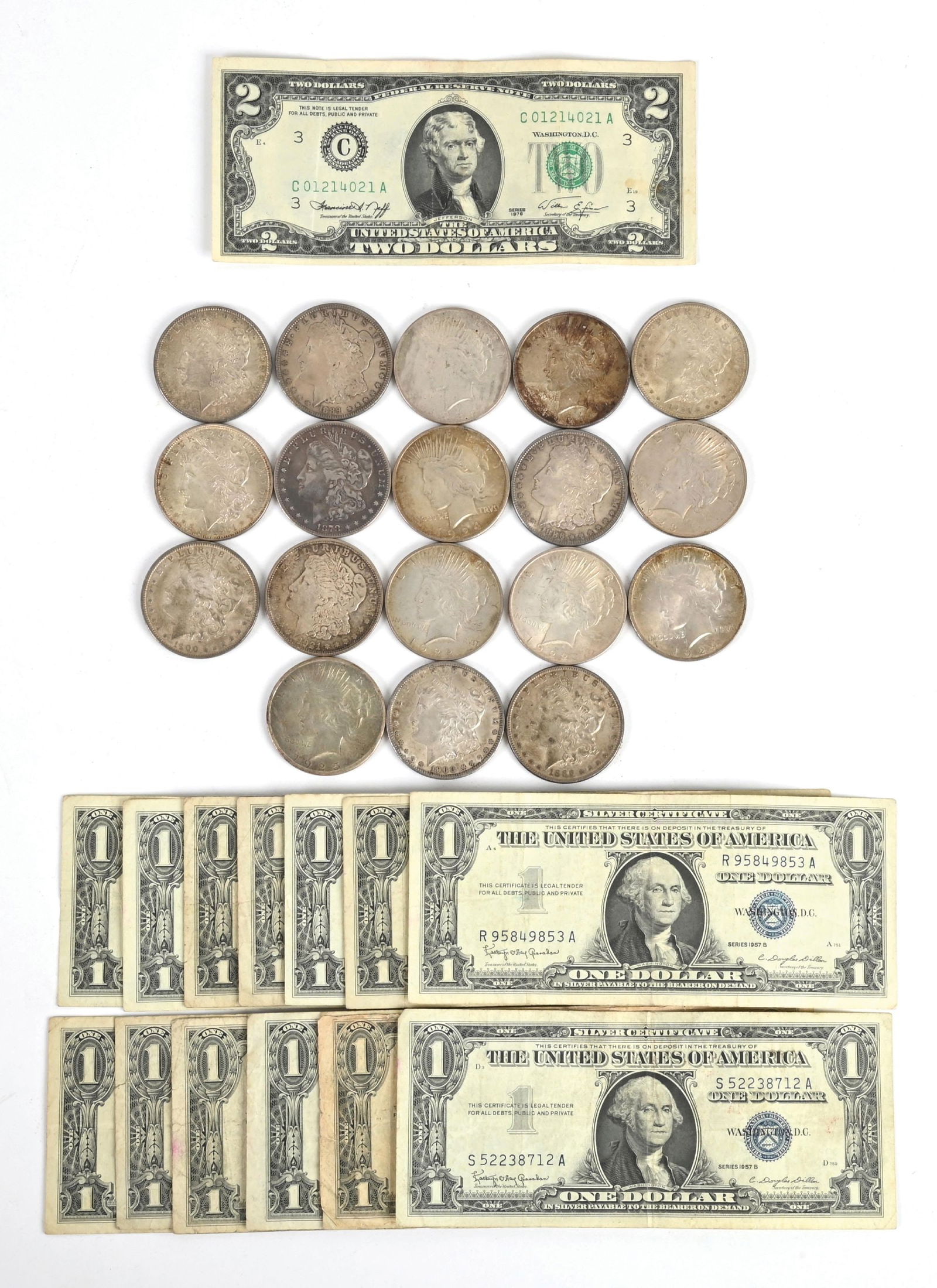 LOT OF: SILVER COINS AND DOLLAR BILLS (1 of 4)