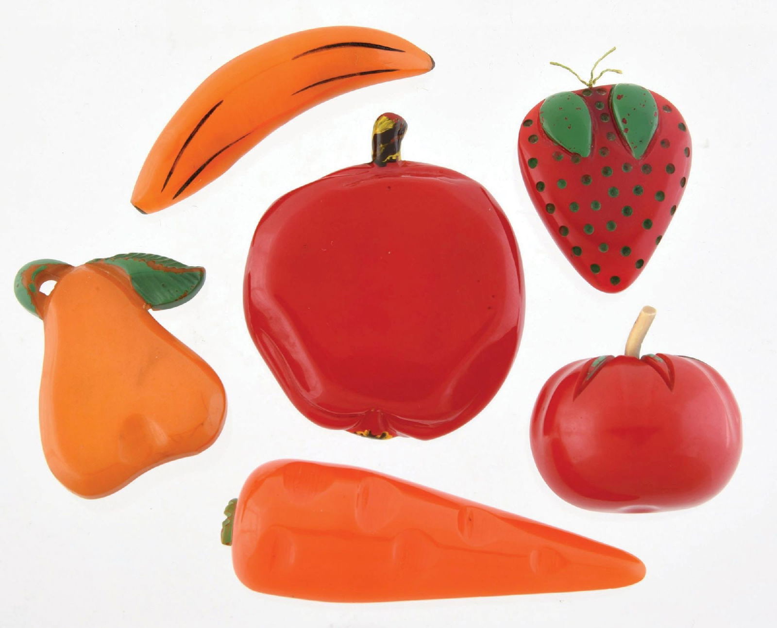 LOT OF 6: BAKELITE FRUIT & VEGETABLE BROOCHES & CLIPS (1 of 2)