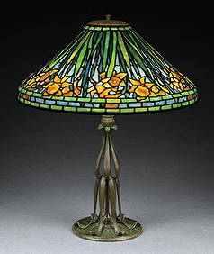 MAGNIFICENT TIFFANY STUDIOS DAFFODIL LEADED GLASS TABLE LAMP (1 of 15)